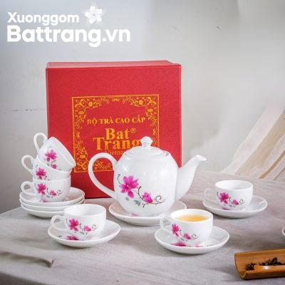 Bộ ấm chén Bát Tràng kèm hộp quà