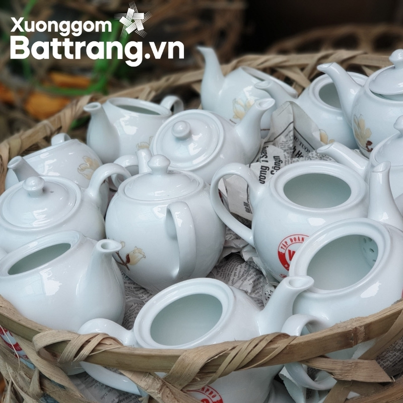 Sản xuất ấm chén Bát Tràng