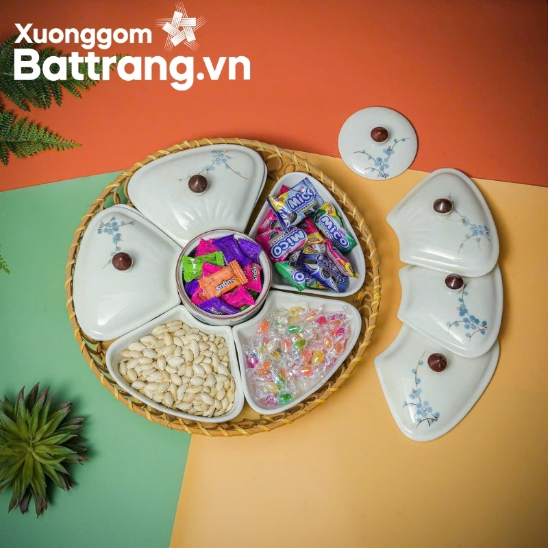 Khay mứt tết Bát Tràng