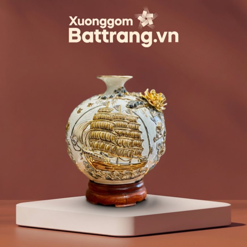 Bình hút lộc thuận buồm xuôi gió đắp nổi vẽ vàng