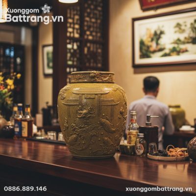 Cận cảnh chum rượu gốm Bát Tràng Cá Chép Vượt V...