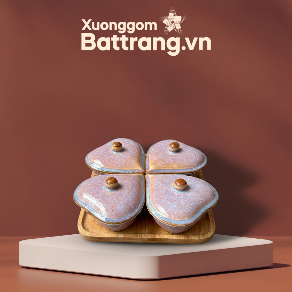 Khay Mứt Tết Men Hỏa Biến Dáng Trái Tim 4 Ngăn XG-KM01