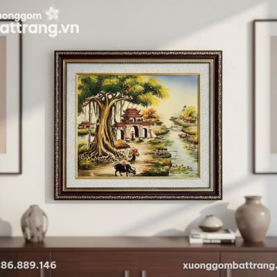 Cận cảnh tinh tế bức tranh gốm sứ phong cảnh là...