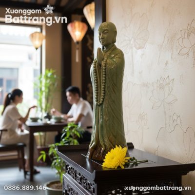 Tượng Phật Hoàng Trần Nhân Tông men xanh ngọc c...