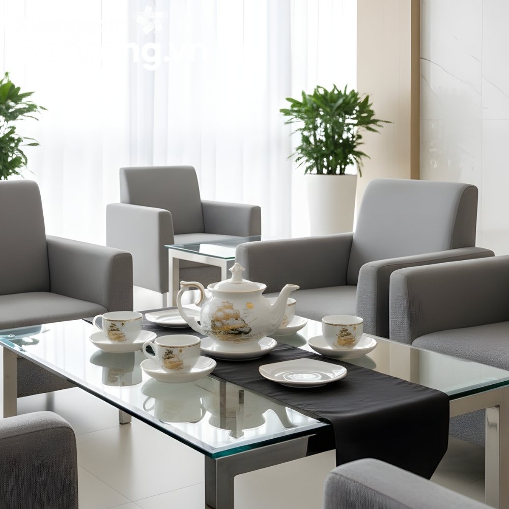 Bộ trà sứ trắng vẽ Thuận buồm xuôi gió vàng kim