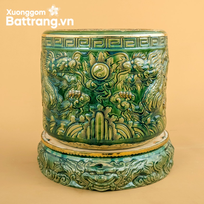 Bát hương men ngọc lục bảo