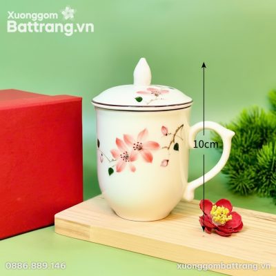 Kích thước Cốc Sứ Trắng Có Nắp Họa Tiết Hoa Đào Hồng XG-LS06
