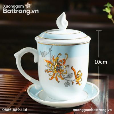 Kích thước Ly Sứ Có Nắp Và Đĩa Lót Họa Tiết Hoa Cúc Vẽ Vàng Kim XG-LS02