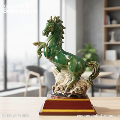 Cận cảnh tượng Mã Đáo Thành Công gốm sứ xanh ng...