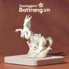 Tượng Ngựa Phong Thủy Quà Tết Bính Ngọ 2026 Vẽ Vàng Kim Men Trắng Cao Cấp - Ảnh đại diện