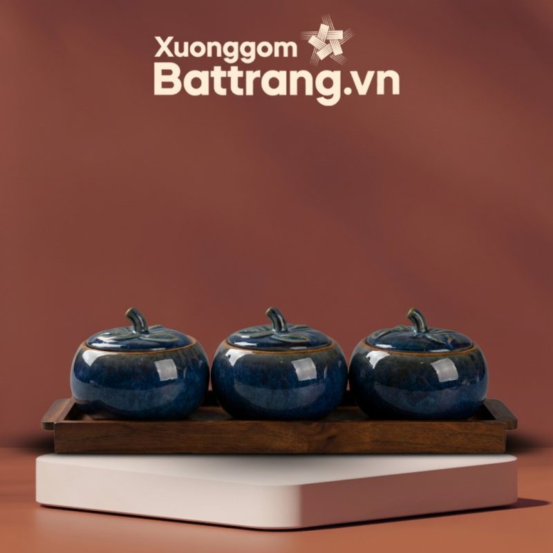 Bộ ba hũ đựng mứt men hỏa biến dáng bí trên khay gỗ