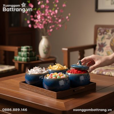 Cận cảnh bộ 4 hũ đựng mứt men hỏa biến Bát Tràn...