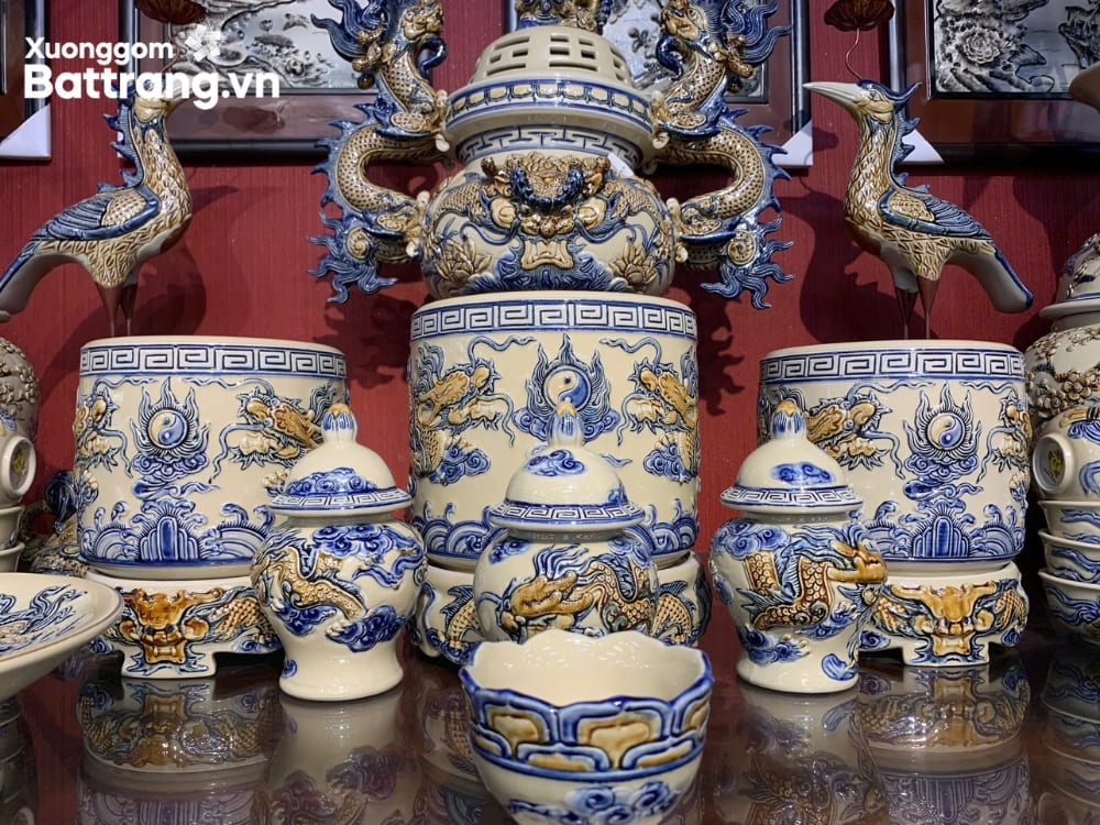 Đồ thờ gốm sứ B&aacute;t Tr&agrave;ng